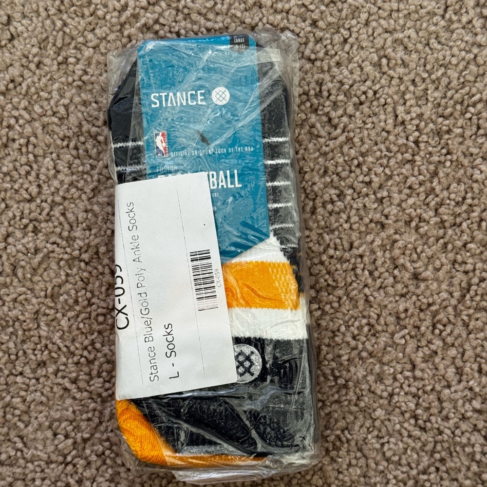 Stance 359 Fusion Basketball Quarter Socks Men Large 8-12